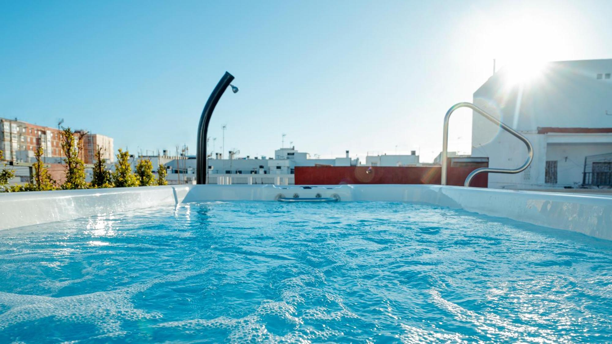 Aparthotel Luz De Gades - Suites Spa Gym - Adults Only カディス エクステリア 写真