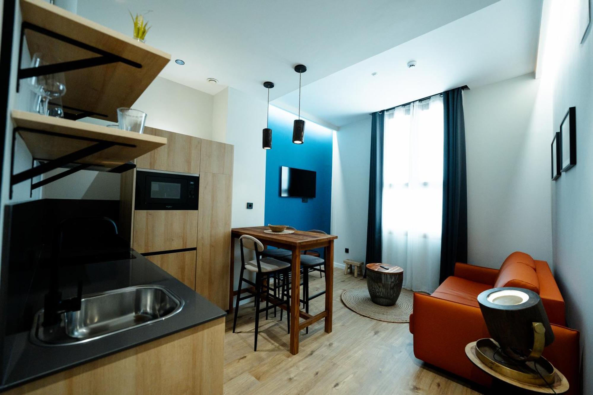 Aparthotel Luz De Gades - Suites Spa Gym - Adults Only カディス エクステリア 写真
