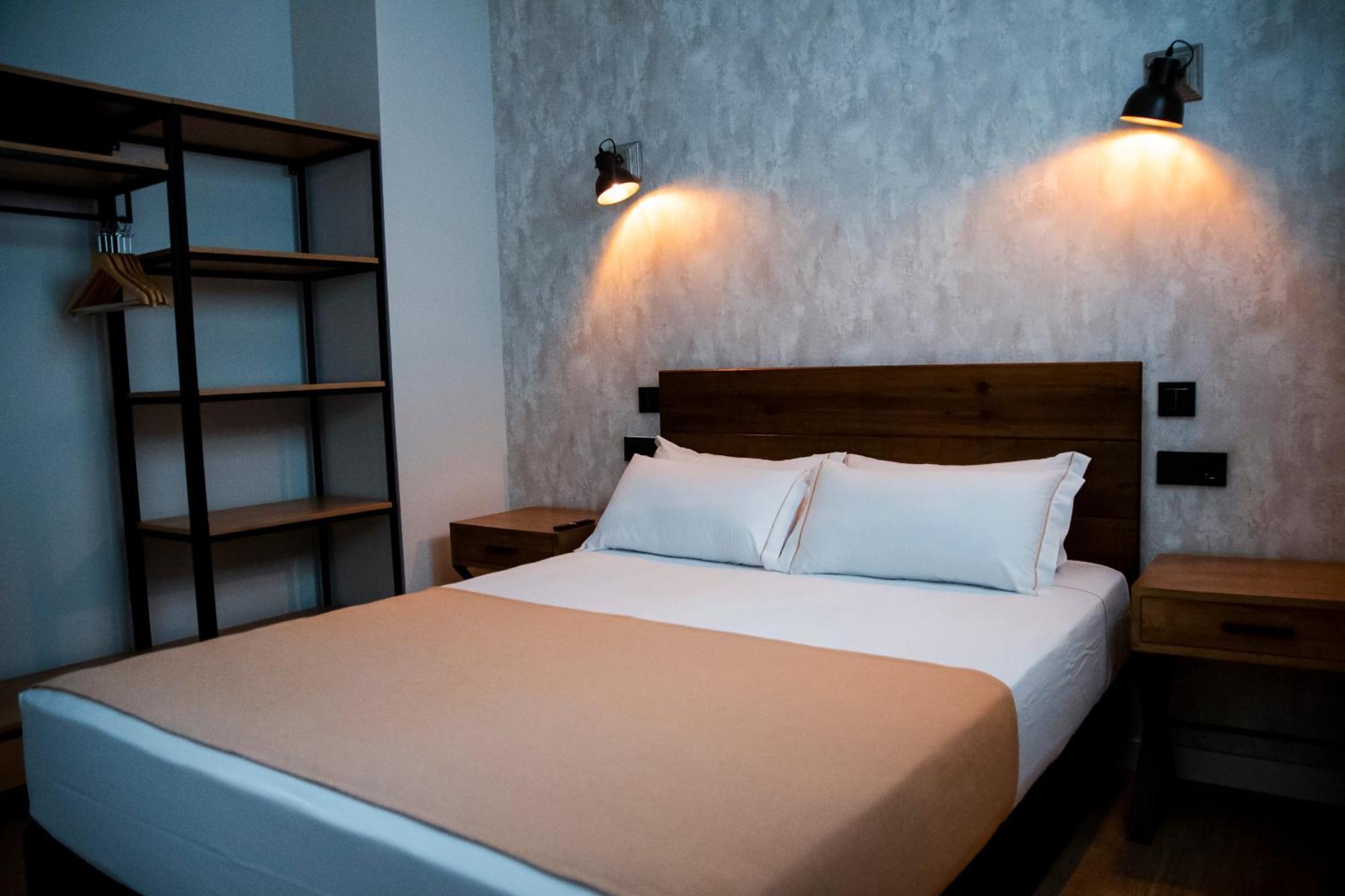 Aparthotel Luz De Gades - Suites Spa Gym - Adults Only カディス エクステリア 写真